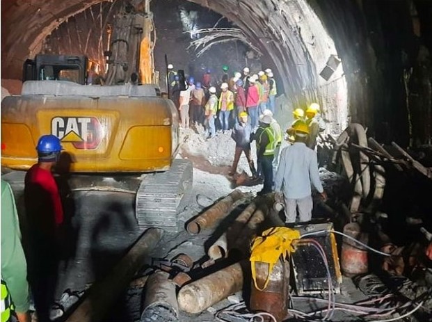 Uttarakhand Tunnel Collapse: The New 5-Point Action Plan Unveiled for the Rescue Mission of 41 Trapped Workers
